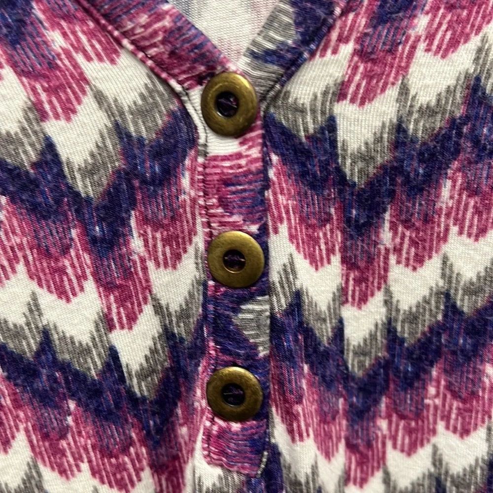 Patterned top - Picture 4 of 4